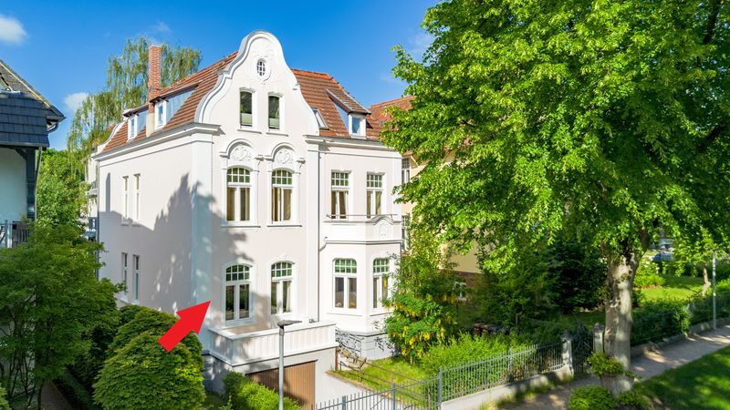 Ein Garten nur für Sie -                                         Stilvolle Altbauwohnung im Stadt...